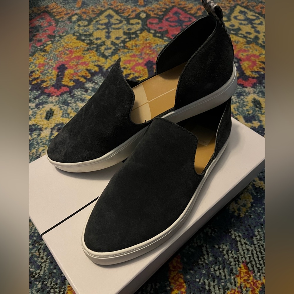 DOLCE VITA Grey Skyla Suede Cutout Slip On Size 6